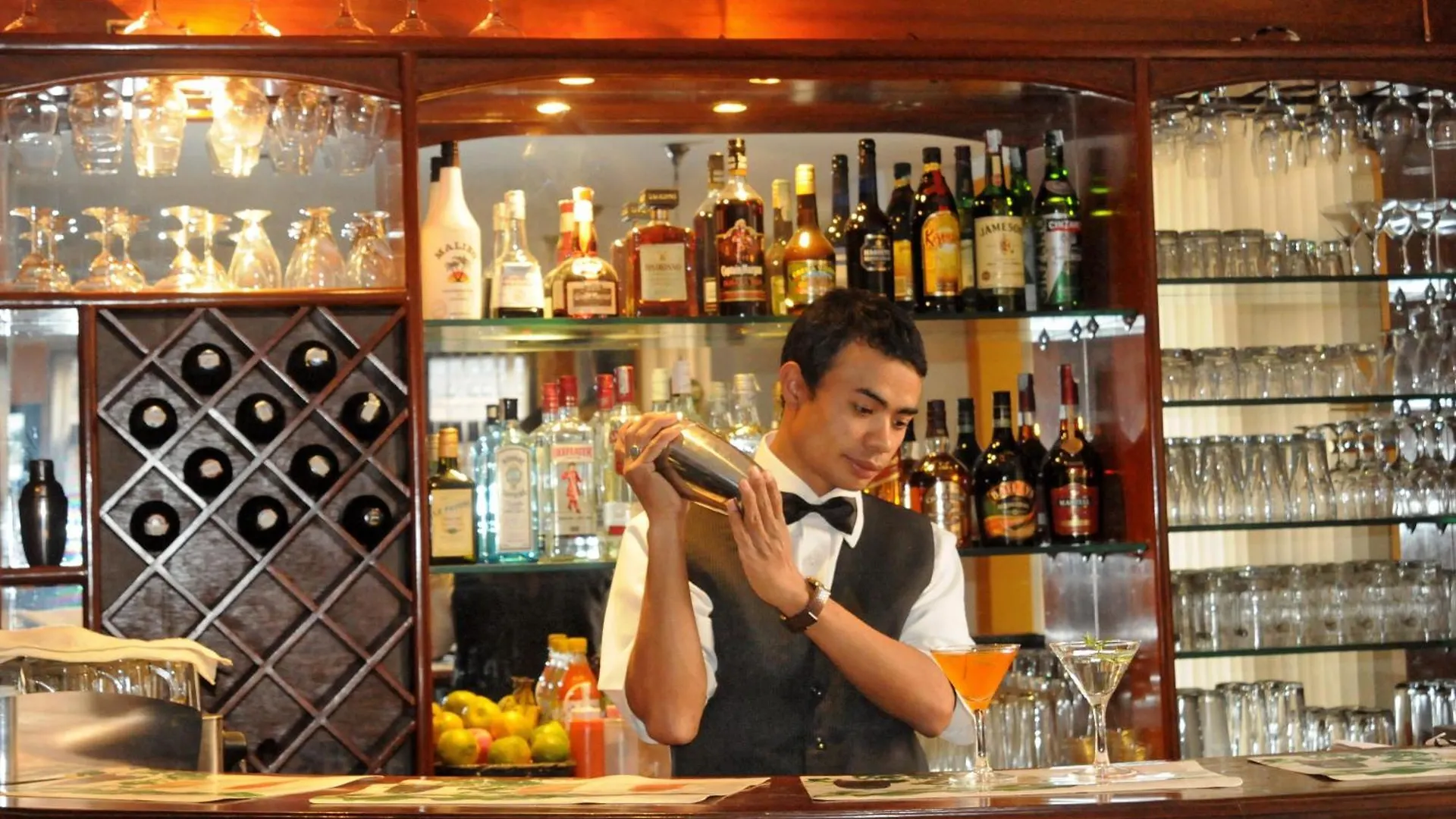 Hotel Excelsior Kathmandu 3*,  Nepal